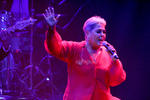 Lupita D´Alessio se presentó anoche en Torreón ante un público entregado que coreó cada una de las canciones que entonó.