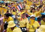 Reyes de Tailandia participan en primera audiencia pública tras coronación