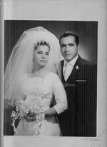 54 años de casados. Concepción González Pérez y
Alfredo Sáenz García se casaron el 12 de noviembre
de 1965.