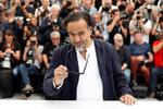 Iñárritu respondió con su arte a las ideas de Trump con su instalación de realidad virtual 'Carne y arena', que presentó en Cannes hace dos años y ahora regresa como presidente del jurado, el primer latinoamericano que ocupa esa posición.