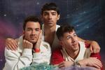 'Los Jonas' arman divertida sesión para hablar de su regreso