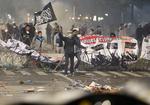 Se registraron enfrentamientos entre la policía y grupos opositores al presidente de Indonesia.