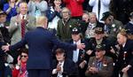 Trump se mostró cercano con los veteranos.