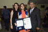 María Kuri, Daniela Gutiérrez Kuri y Gustavo Gutiérrez, Rostros | Ceremonia de Graduación