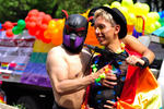 Marchan en la CDMX por el Orgullo LGBTTTI