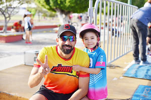 Ángel y Ximena.jpg, Rostros | Participan en triatlón