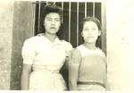 Emma y Juanita foto tomada en la escuela Antigua del Ejido Lúján, Dgo., en 1947.