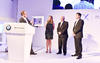 Entrega de reconocimientos en el 20 aniversario de BMW, Rostros | Brindis por aniversario y lanzamiento