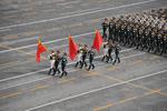 El desfile militar recorrió el centro de Beijing.
