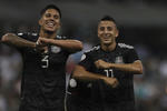 México gana en su regreso al Estadio Azteca