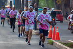 Cada uno de los participantes corrió por la causa de apoyar la lucha contra el cáncer, aprovechando las actividades del "Mes Rosa", octubre.