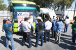 Los manifestantes son Integrantes de la Alianza Mexicana de Organización de Transportistas A.C.
