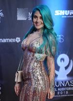La actriz Mar Abreu posa en la alfombra roja de los premios 'Las Lunas del Auditorio 2019'.