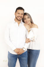 Ing. Ricardo Rodríguez Mier y Nélida Ibarra Vargas, unen sus vidas hoy 17 de noviembre en Mazatlán, Sinaloa.- Benjamín Estudio.