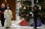 El Papa Francisco estuvo en la ceremonia y saludó a los asistentes.