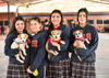04022020 María, con su mascota, Nova; Luisa, Sarahí y su perrito, Hippo, Sofía y Doches.