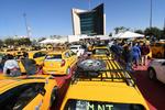 Taxistas exigen 'meter en orden' a Uber y DiDi en Torreón