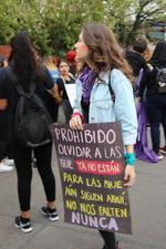 Feministas duranguenses marchan en Día Internacional de la Mujer