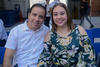 23032020 Judith Escandón y Juan de Dios Rivas en una sesión fotográfica con motivo de su compromiso matrimonial.