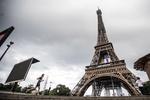 Las autoridades de turismo de París han expresado un optimismo moderado sobre la reemergencia de la ciudad como destino turístico. Los niveles de turismo han caído un 80% comparados con el mismo mes hace un año, dijeron.
