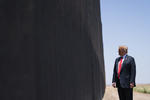 Trump se desplazó a la frontera con México para celebrar los avances en su promesa electoral estrella, la construcción de una barrera limítrofe, y eligió para ello el estado de Arizona, que será clave en las elecciones presidenciales de noviembre en las que confía en ganar un segundo mandato.