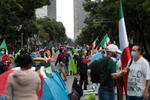 Grupo anti-AMLO instala plantón en avenida Juárez