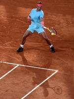 Esta fue la 34ta semifinal de Nadal en torneos Grand Slam, La primera de Schwartzman. Además, Schwartzman venía de requerir cinco horas y ocho minutos para despachar al campeón del U.S. Open y dos veces subcampeón en Roland Garros, Dominic Thiem, en un enfrentamiento de cinco sets en los cuartos de final.