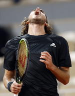 Djokovic, de 33 años, se convierte en séptimo tenista que alcanza las cinco finales en París, con lo que iguala a Roger Federer, a una de las que jugó el sueco Bjorn Borg y lejos de las 13 de Nadal.