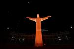 Torreón se ilumina de naranja contra violencia hacia las mujeres