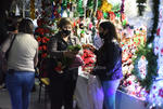 Inauguran y dan la bendición al mercadito navideño de Torreón