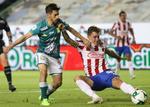 El duelo entre León y Chivas en la semifinal de vuelta del torneo Guard1anes 2020