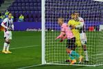 El esquema del Barça rompe la organización de su rival y ganan 2-0 