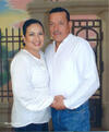 21022021 El Lic. Francisco Rios y la Lic. Socorro Cardiel, un año más festejando el 14 de febrero.