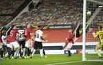 Milan sustrae agónico empate ante Manchester United en octavos de la Europa League