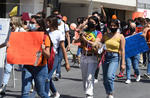 Marchan en Torreón en contra del maltrato animal