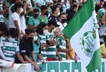 El club verdiblanco mantuvo abiertas las taquillas para aquellas personas que buscaran adquirir su plástico para el Apertura 2021 y así pudieran festejar con los jugadores en caso de proclamarse monarcas de la Liga MX.
