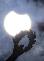 Partial solar eclipse in Brussels