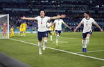 Quarter Final Ukraine vs England

Rome (Italy), 03/07/2021.- Harry Maguire (L) of England celebrates after scoring his team's second goal during the UEFA EURO 2020 quarter final match between Ukraine and England in Rome, Italy, 03 July 2021. (Italia, Ucrania, Roma) EFE/EPA/Alessandra Tarantino / POOL (RESTRICTIONS: For editorial news reporting purposes only. Images must appear as still images and must not emulate match action video footage. Photographs published in online publications shall have an interval of at least 20 seconds between the posting.)
DEP Fútbol ROME ITALY SOCCER UEFA EURO 2020 Italy