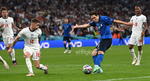 Final - Italy vs England

London (United Kingdom), 11/07/2021.- Federico Chiesa (C) of Italy takes a shot on goal during the UEFA EURO 2020 final between Italy and England in London, Britain, 11 July 2021. (Italia, Reino Unido, Londres) EFE/EPA/Paul Ellis / POOL (RESTRICTIONS: For editorial news reporting purposes only. Images must appear as still images and must not emulate match action video footage. Photographs published in online publications shall have an interval of at least 20 seconds between the posting.)
DEP Fútbol LONDON BRITAIN SOCCER UEFA EURO 2020 United Kingdom