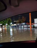 En Gómez Palacio, circulación del bulevar Miguel Alemán es cerrada en el tramo del desnivel 11-40 por intensa lluvia