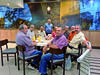05092021 Generación 61 de ex-alumnos Pereyra durante su desayuno mensual en conocido restaurante de la localidad.