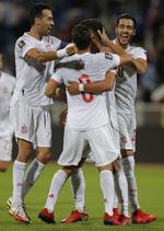 España firma triunfo con dosis de sufrimiento por errores defensivos ante Kosovo
