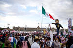 López Obrador prevé recuperación económica y destaca acciones de gobierno por tercer año