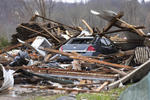 Una serie de tornados ha dejado decenas de muertos y daños materiales en los estados de Kentucky, Arkansas, Illinois, Missouri, Misisipi y Tennessee