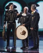 Vicente Fernández, 'El Charro de Huentitán', fallece a los 81 años