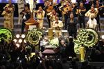 Así le dieron el último adiós a Vicente Fernández en la misa de cuerpo presente