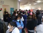 Con bloqueos, personal de salud de La Laguna exige basificación y denuncia recorte a aguinaldo