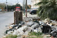 Condominios Manhattan de Torreón: Entre desechos y suciedad