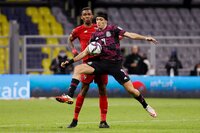 Con gol de Raúl Jiménez, México vence a Panamá