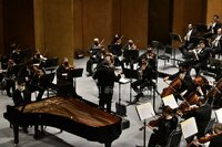 Camerata, Pianista lagunero Sergio Vargas Escoruela y Camerata de Coahuila interpretan a Beethoven